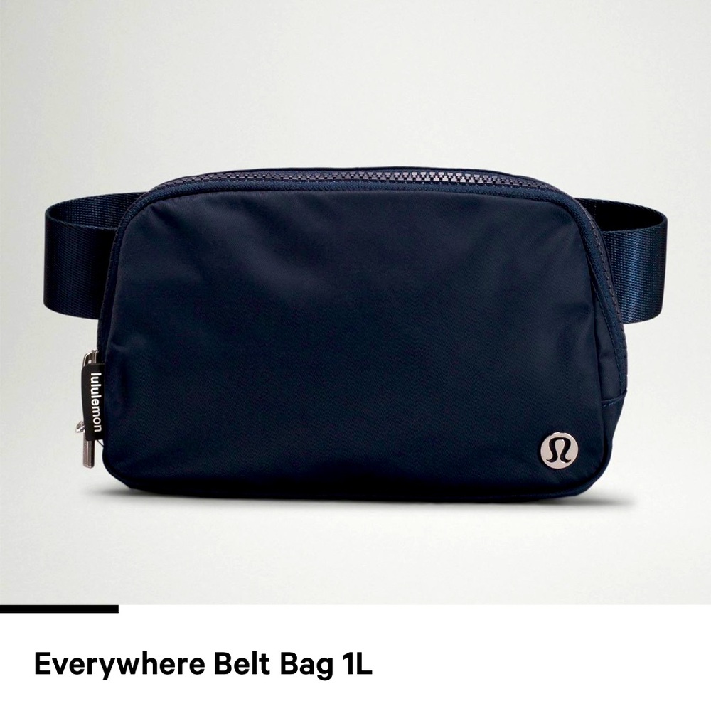 Brand New Lululemon Belt Bag Navy